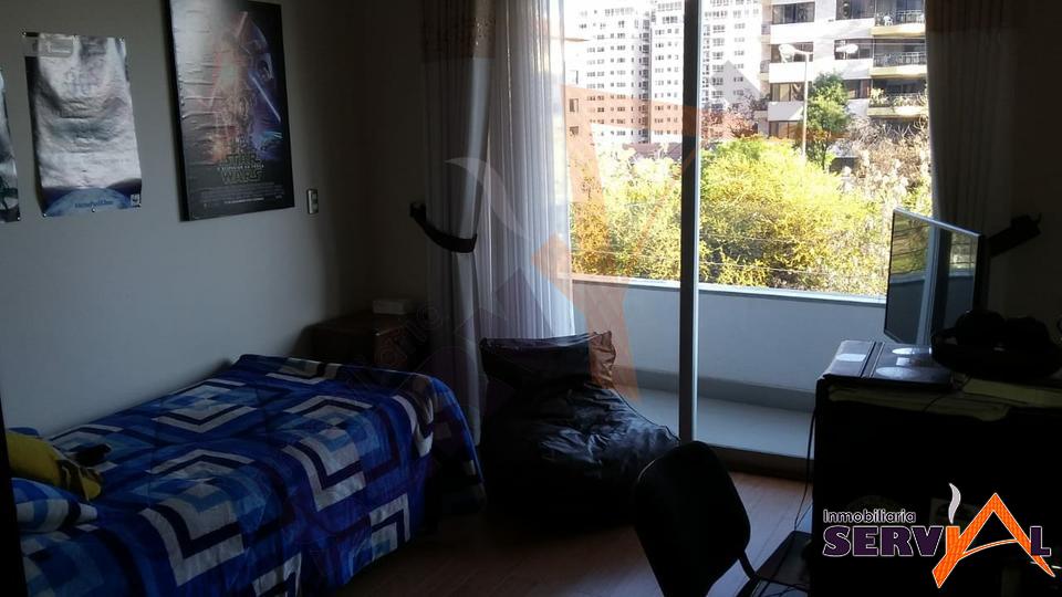 Departamento en Aranjuez en Cochabamba 3 dormitorios 3 baños 1 parqueos Foto 4