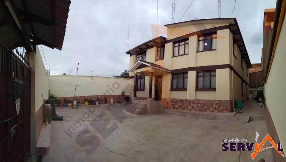 Casa en Temporal en Cochabamba 5 dormitorios 2 baños 5 parqueos Foto 8