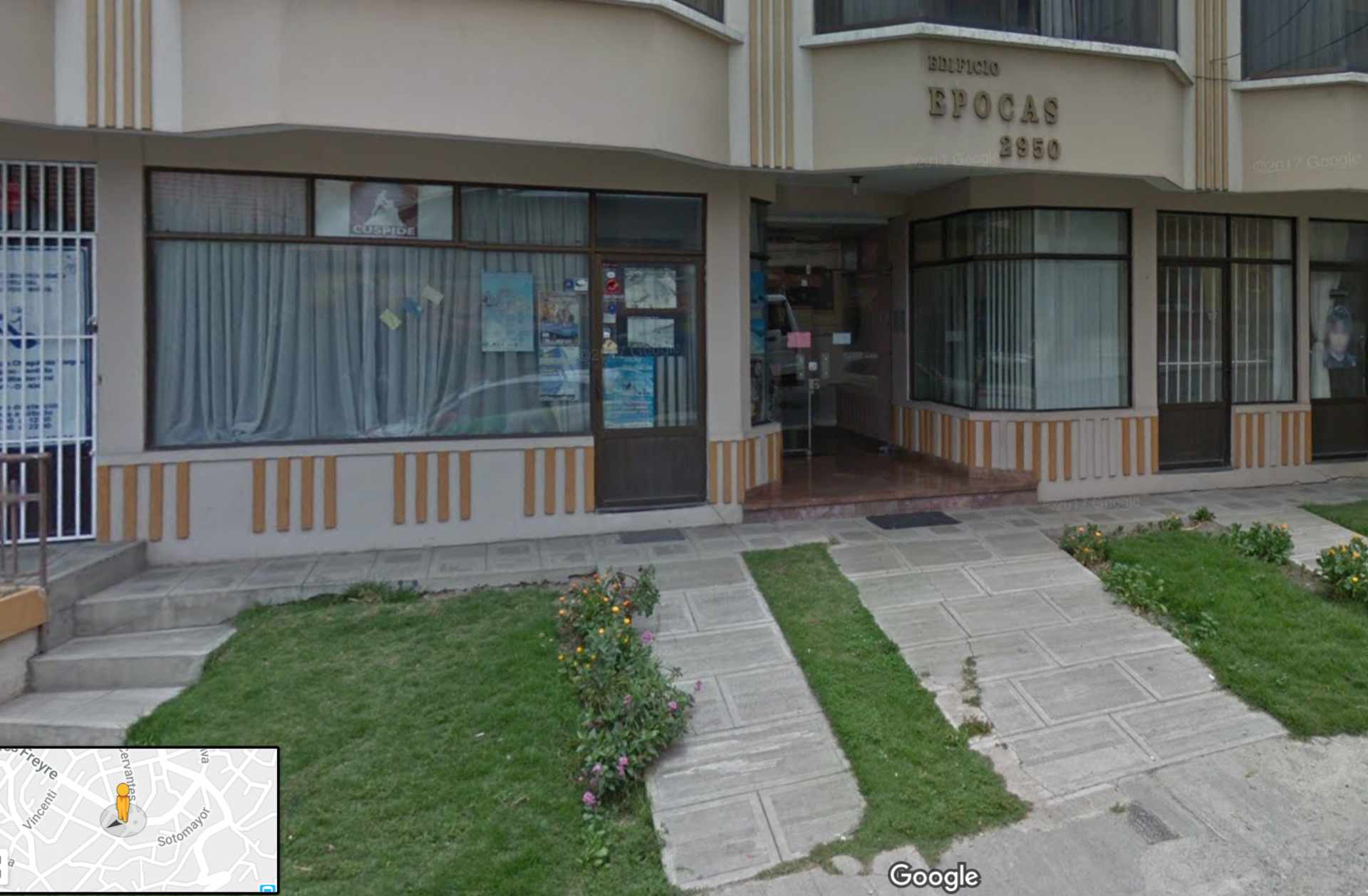 Local comercial en AlquilerAv. Jaimes Freyre No. 2950, esquina Plaza Adela Zamudio. Planta baja del Edificio Épocas. Foto 1