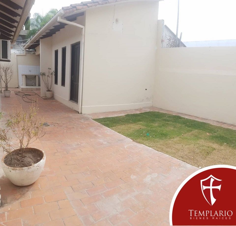 Casa en AlquilerZona Equipetrol entre 3er y 4to Anillo

 Foto 6