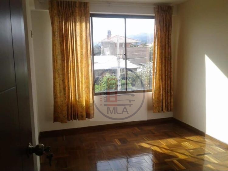 Departamento en Temporal en Cochabamba 3 dormitorios 2 baños 1 parqueos Foto 4