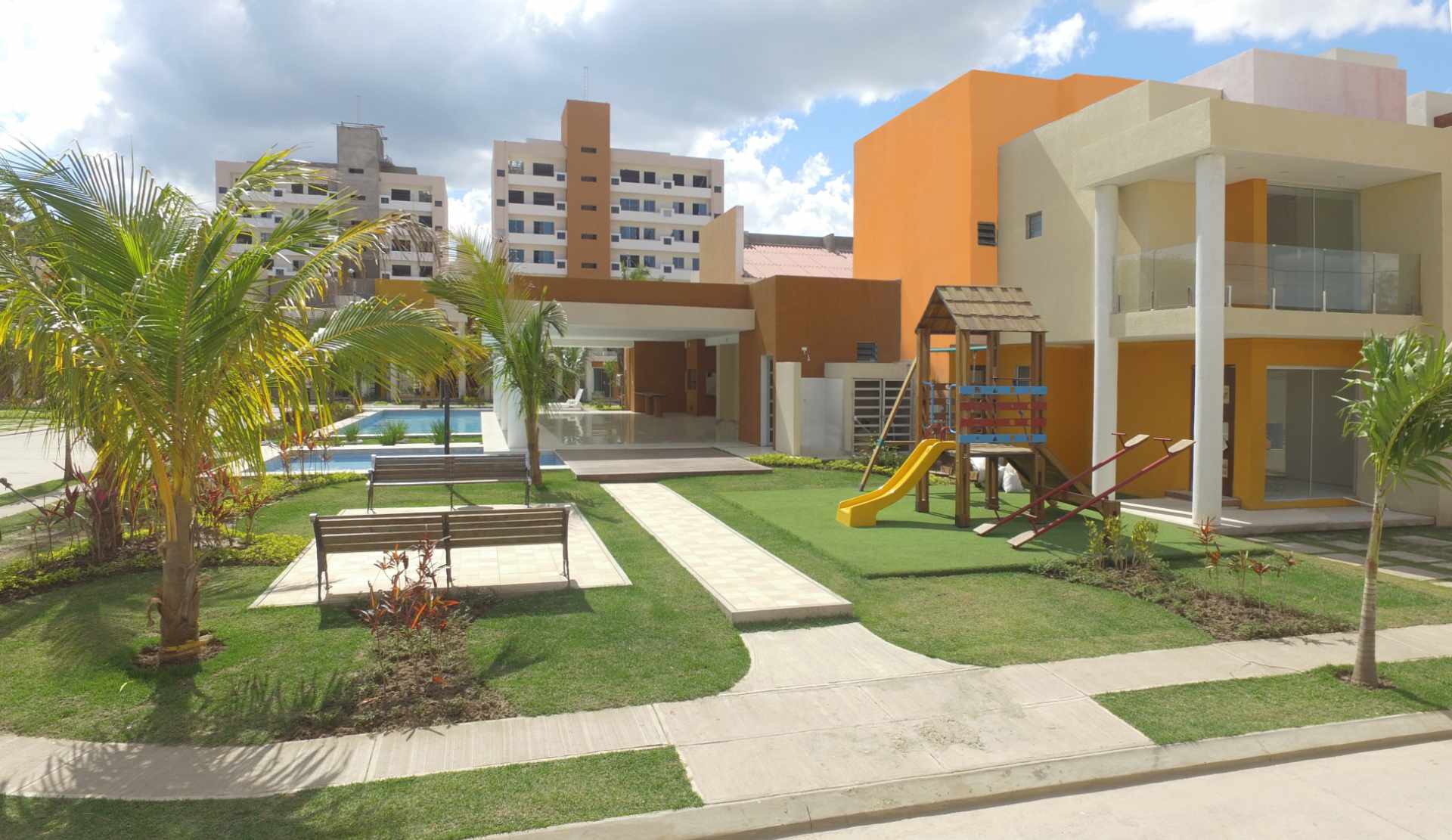 Casa en VentaCONDOMINIO VERDI, EL REMANSO - Zona (Boulevard Remanso) 3 dormitorios 3 baños 2 parqueos Foto 3