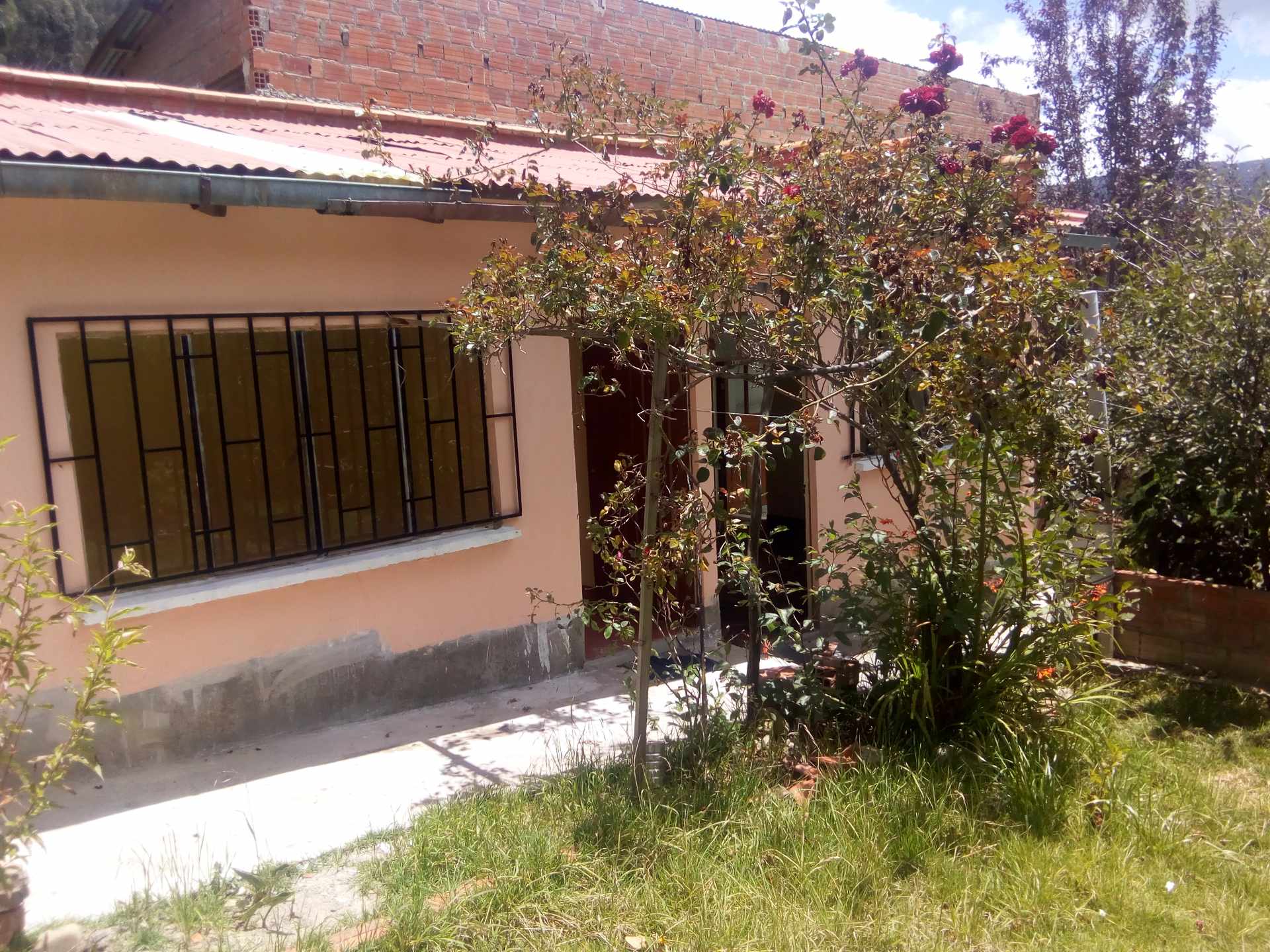 Casa en Pampahasi en La Paz 1 dormitorios 1 baños  Foto 6