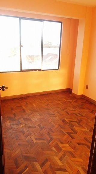 Casa en Ciudad Satélite en El Alto 7 dormitorios 2 baños 5 parqueos Foto 12