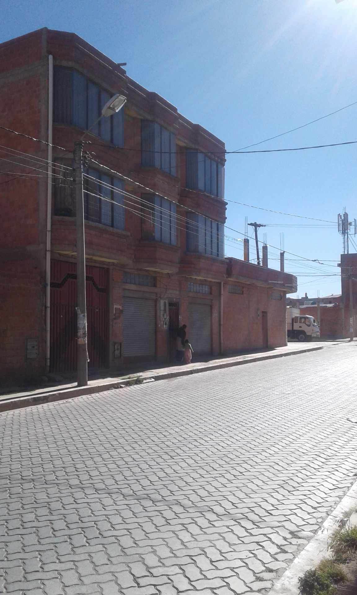 Casa en VentaAv. America zona villa Dolores 