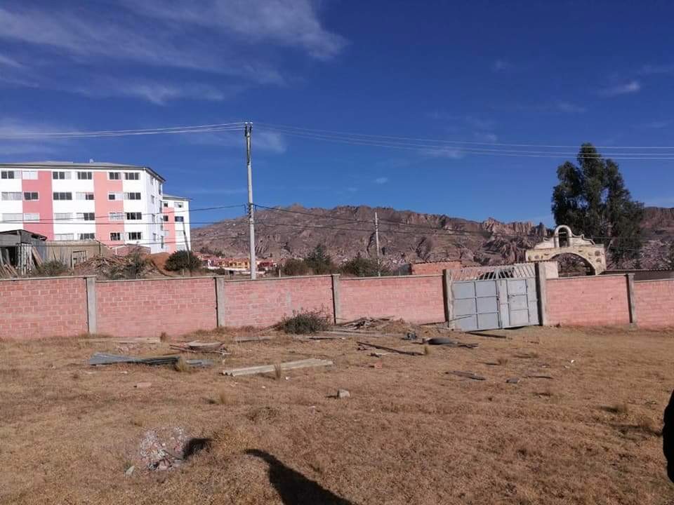 Terreno en VentaAchumani, Las lomas. Foto 3