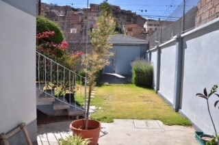 Casa en Seguencoma en La Paz 5 dormitorios 6 baños 3 parqueos Foto 5