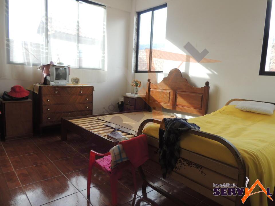Casa en Sarco en Cochabamba 3 dormitorios 2 baños 2 parqueos Foto 4