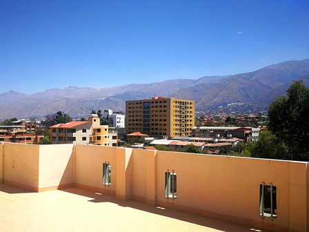 Departamento en Cala Cala en Cochabamba 1 dormitorios 1 baños  Foto 5