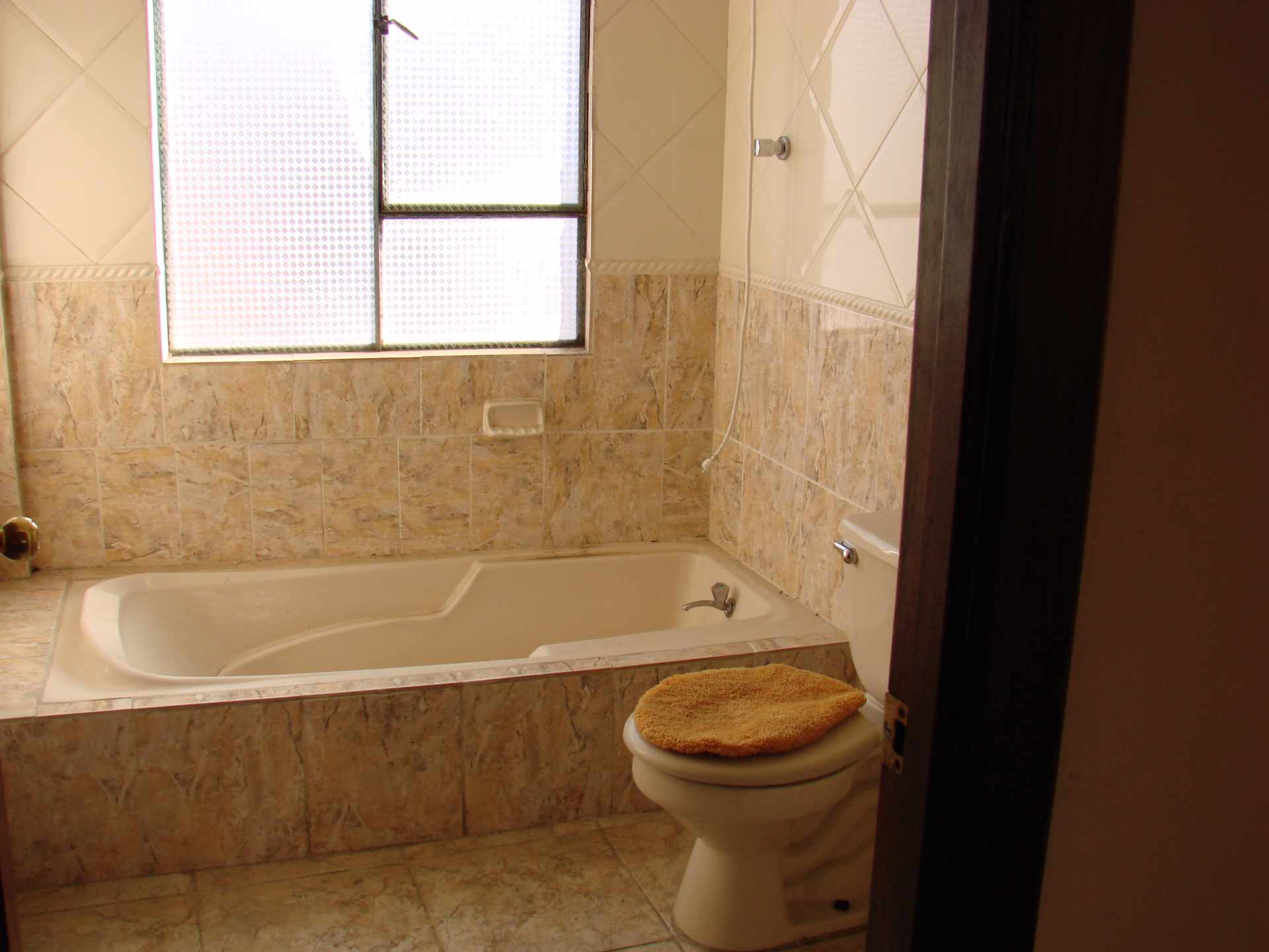 Casa en Villa San Antonio en La Paz 6 dormitorios 4 baños 1 parqueos Foto 5