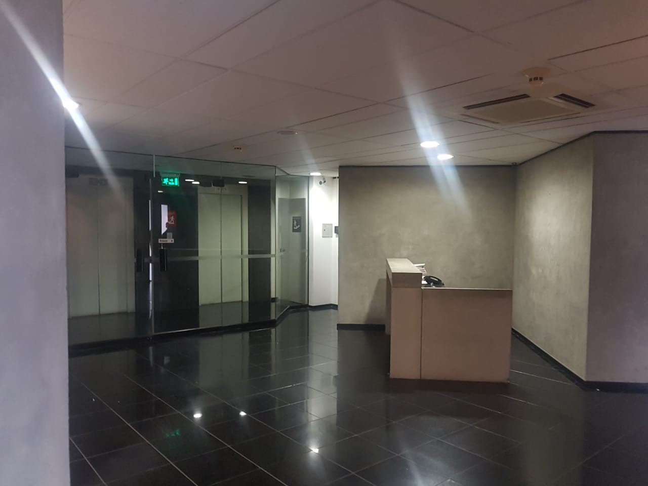 Oficina Gran oficina de lujo Torre Empresarial CAINCO   Foto 6