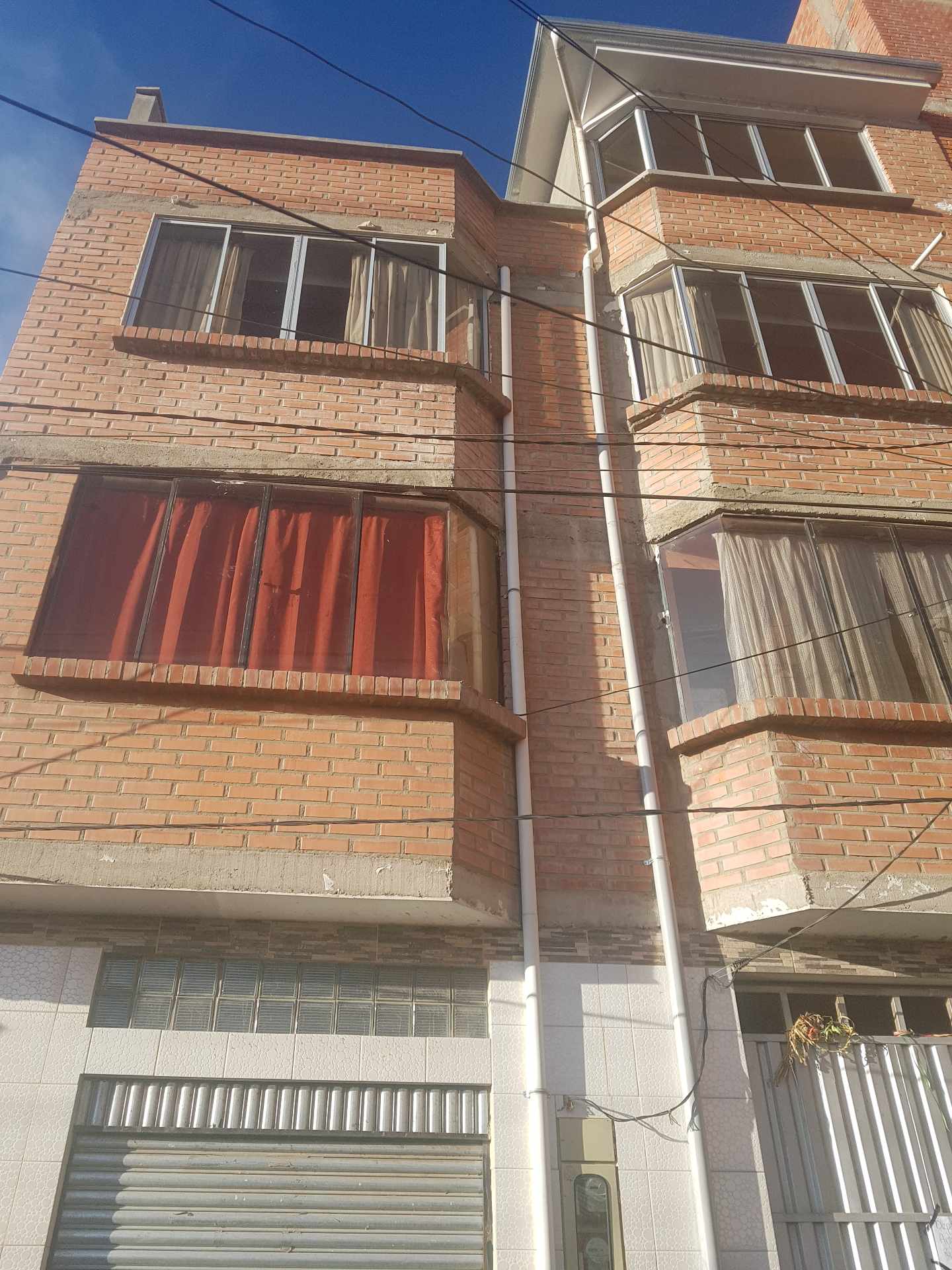 Casa en Villa Bolívar en El Alto 11 dormitorios 4 baños 4 parqueos Foto 1