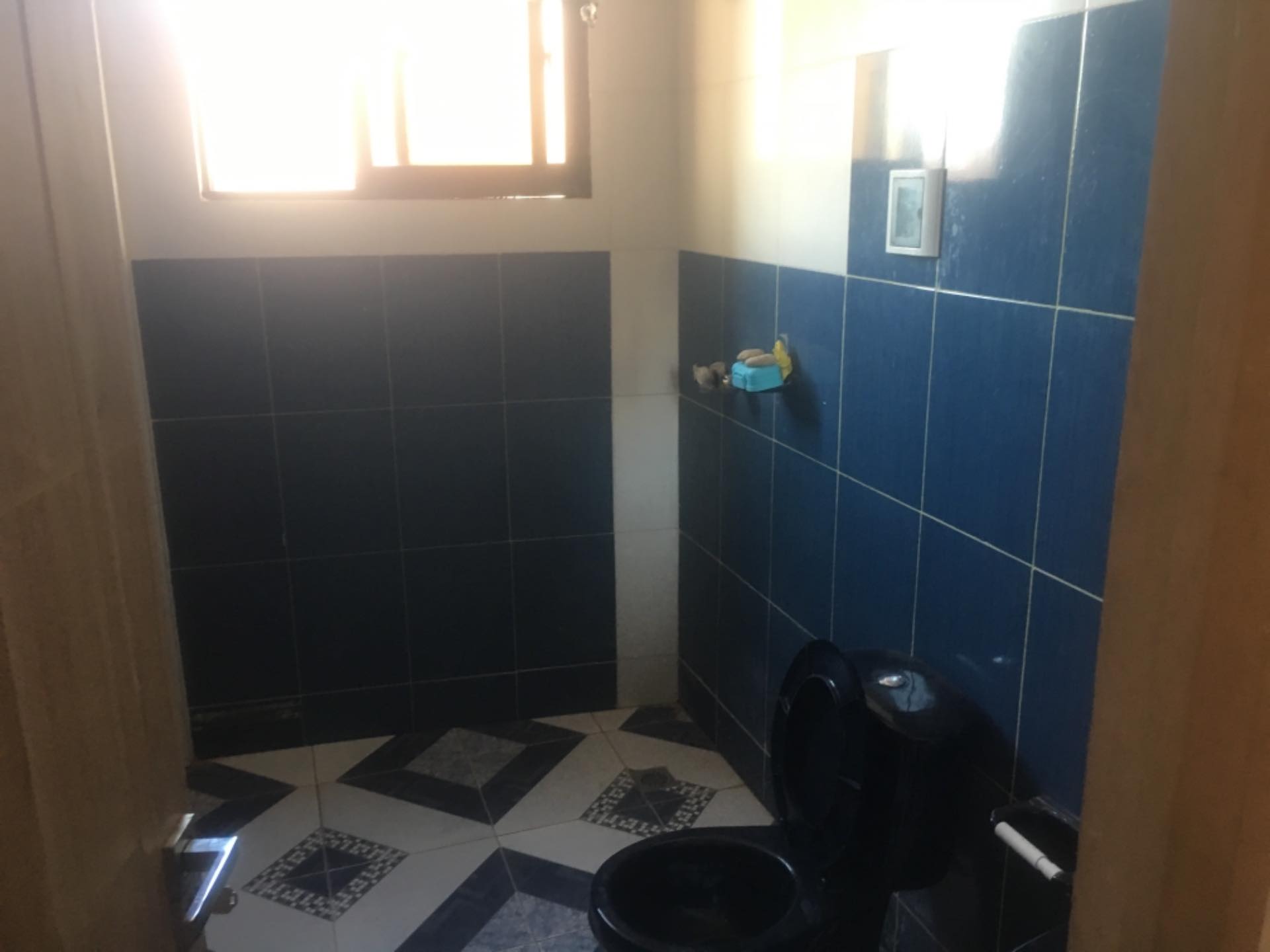 Casa en VentaRepública y 6 de agosto c/ moxos  15 dormitorios 11 baños 2 parqueos Foto 12