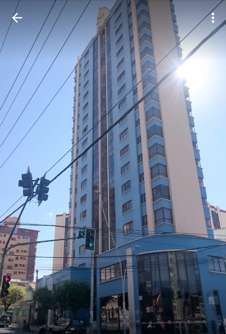 Departamento en Miraflores en La Paz 2 dormitorios 2 baños 1 parqueos Foto 1