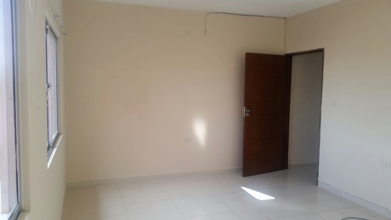 En Alquiler a Bs 2,200 Foto 2