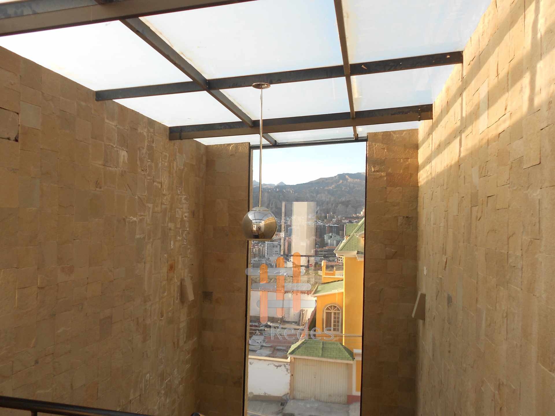 Casa en Auquisamaña en La Paz 4 dormitorios 6 baños 4 parqueos Foto 9