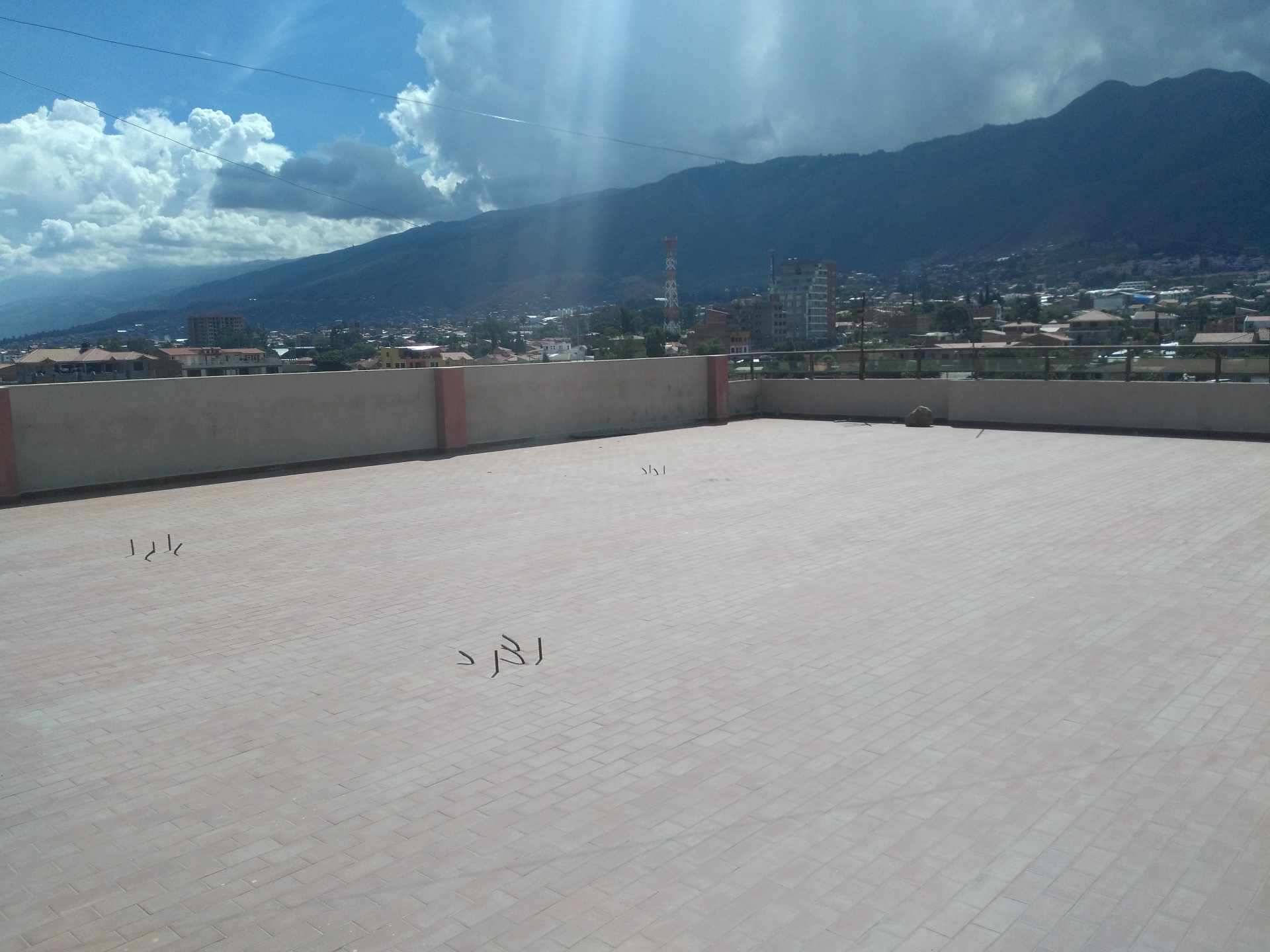 Departamento en Sacaba en Cochabamba 3 dormitorios 2 baños 1 parqueos Foto 6
