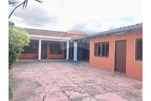 En Venta a $us 120,000 Foto 1