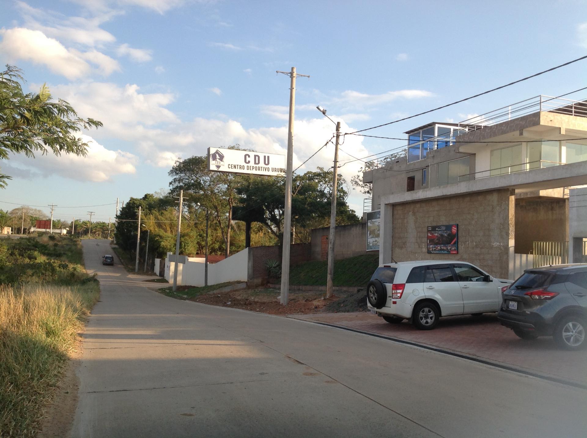 Terreno en VentaZONA EL URUBO, dentro de la Urbanización abierta Villa Bonita, Urbanización cerrada Verger de las Colinas Foto 3