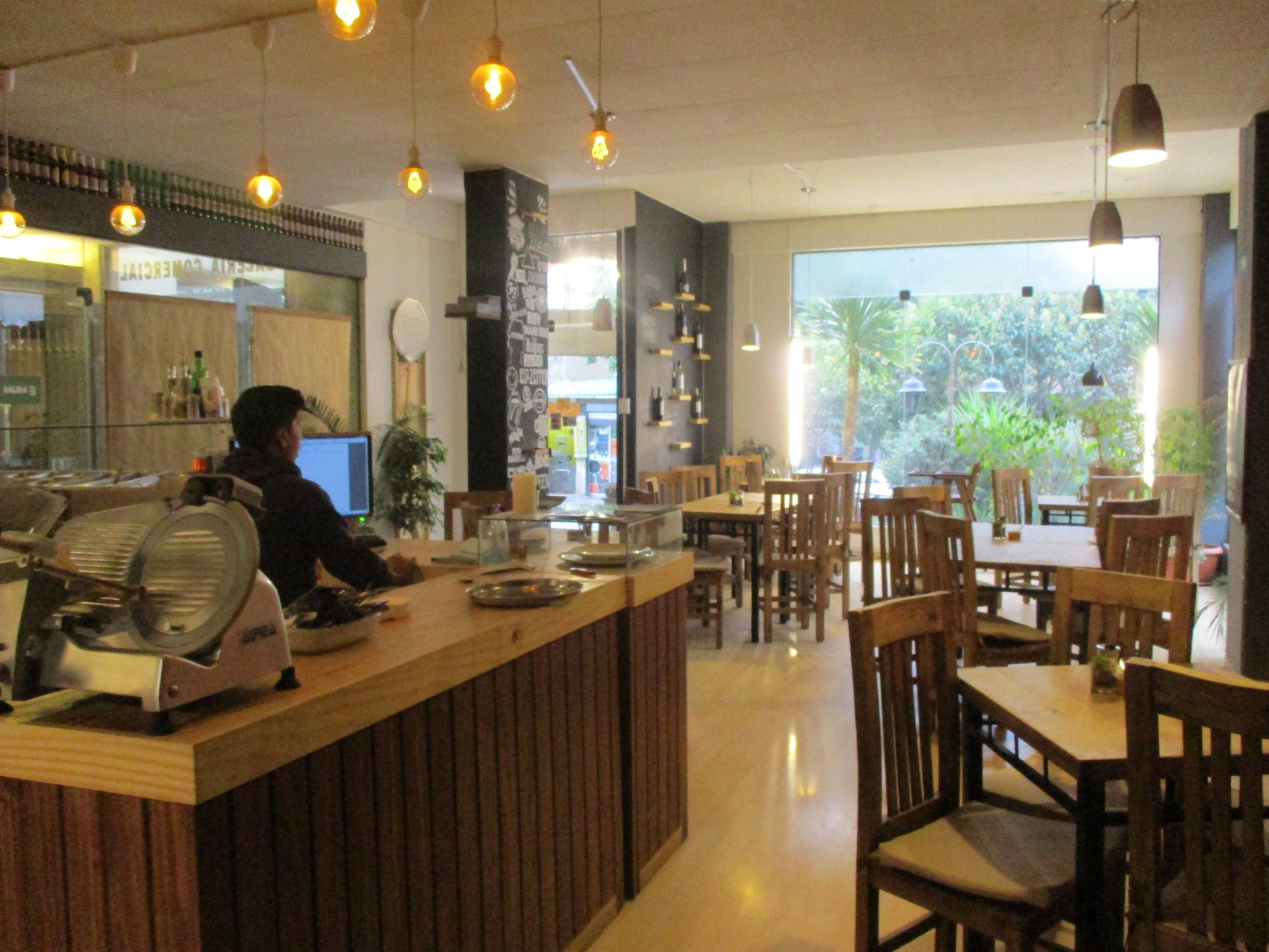 Local comercial en Sopocachi en La Paz  1 baños  Foto 2