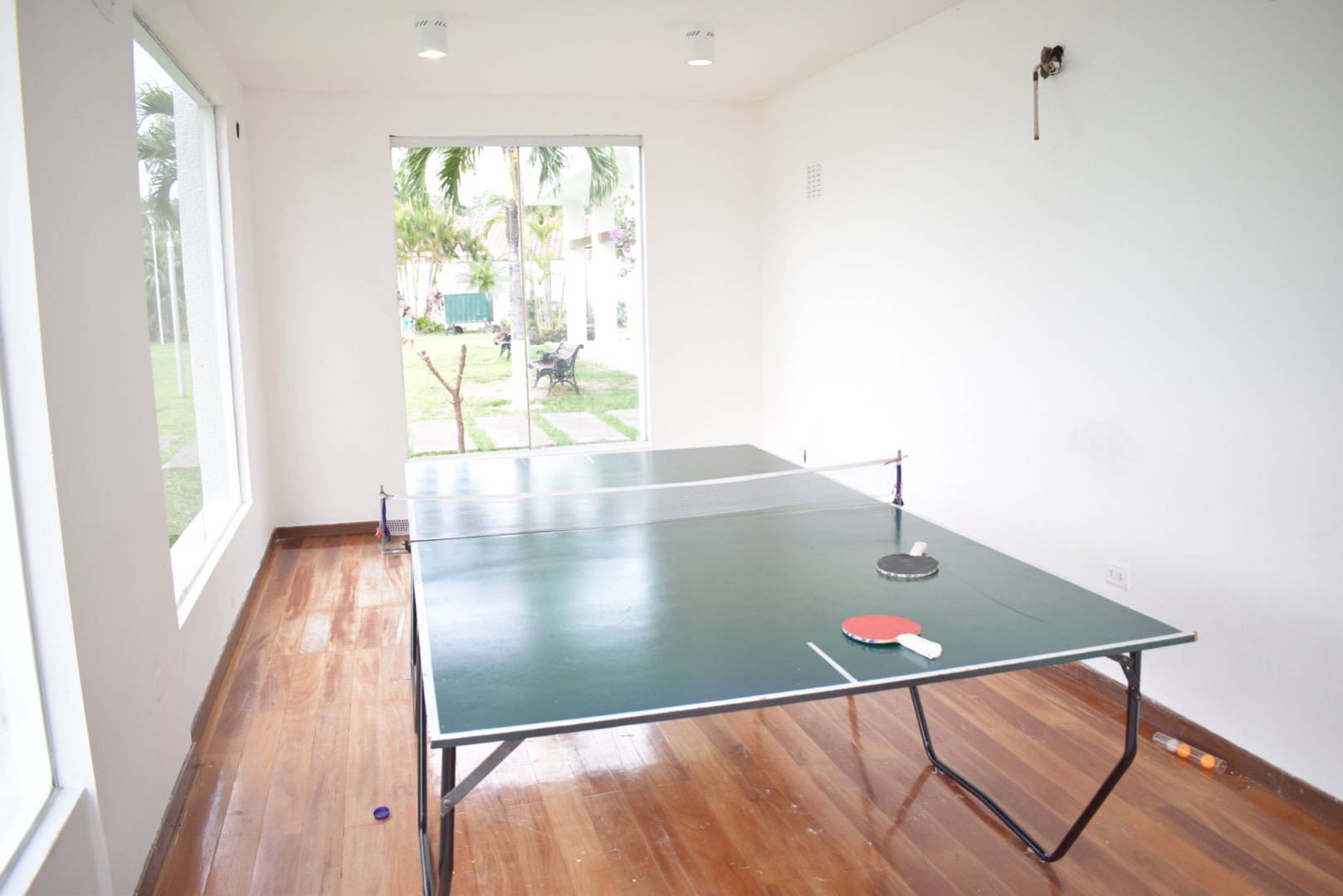 Departamento DEPARTAMENTO 3 DORMITORIOS - CONDOMINIO COSTA BRAVA AV. PIRAÍ 5TO Y 6TO ANILLO Foto 5