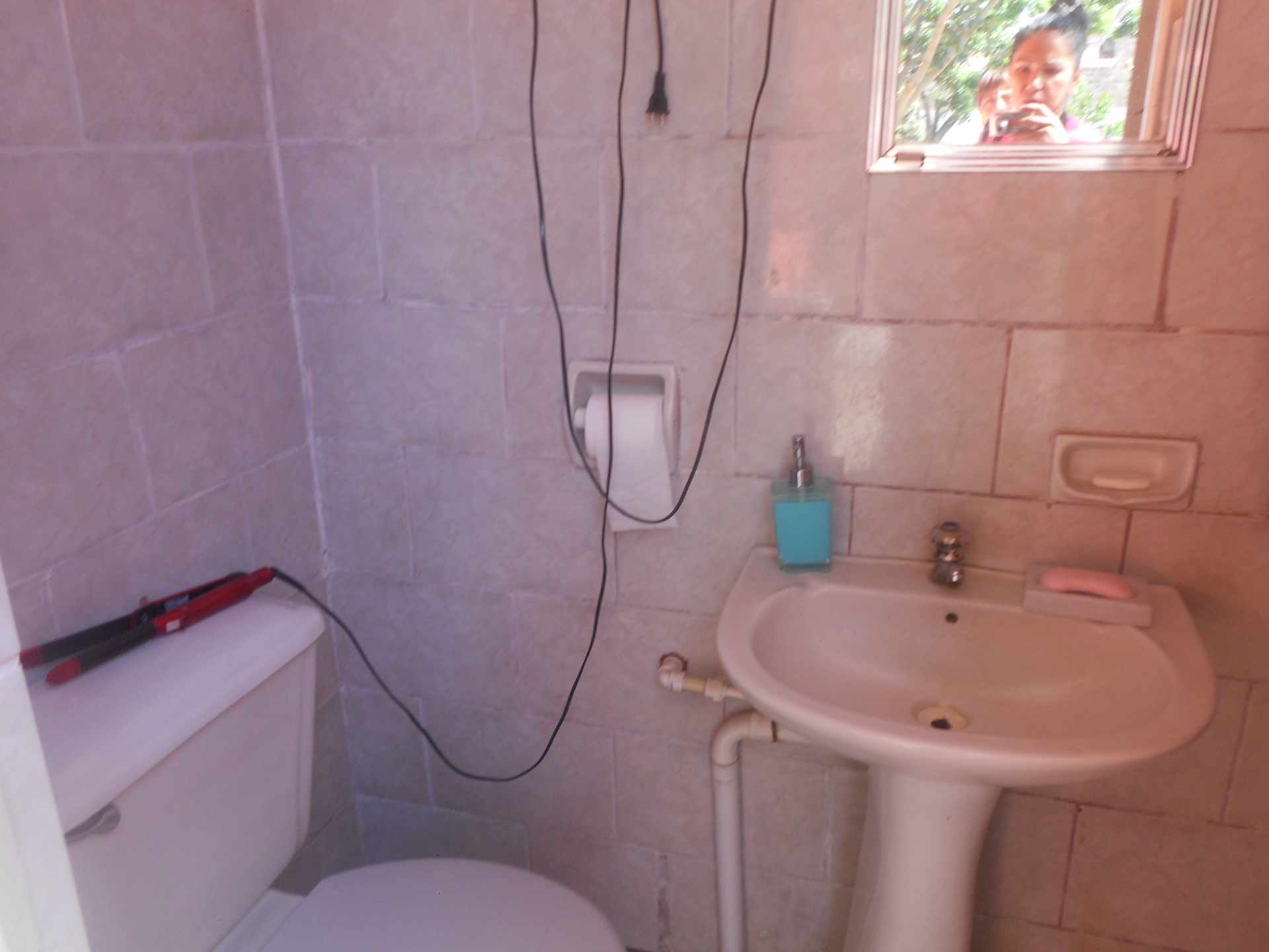 Casa en Quillacollo en Cochabamba 5 dormitorios 3 baños 3 parqueos Foto 5
