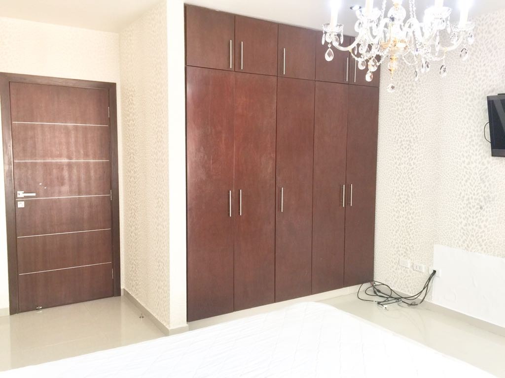 Departamento Condominio Las Orquideas Calle Enrique Finot  entre 2do y 3er Anillo ( Paralela a la Av. Santa Martin) Foto 12