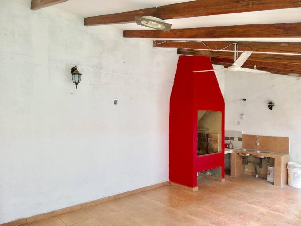 Casa en AlquilerCASA EN ALQUILER CONDOMINIO CERRADO  4 dormitorios 4 baños 2 parqueos Foto 2