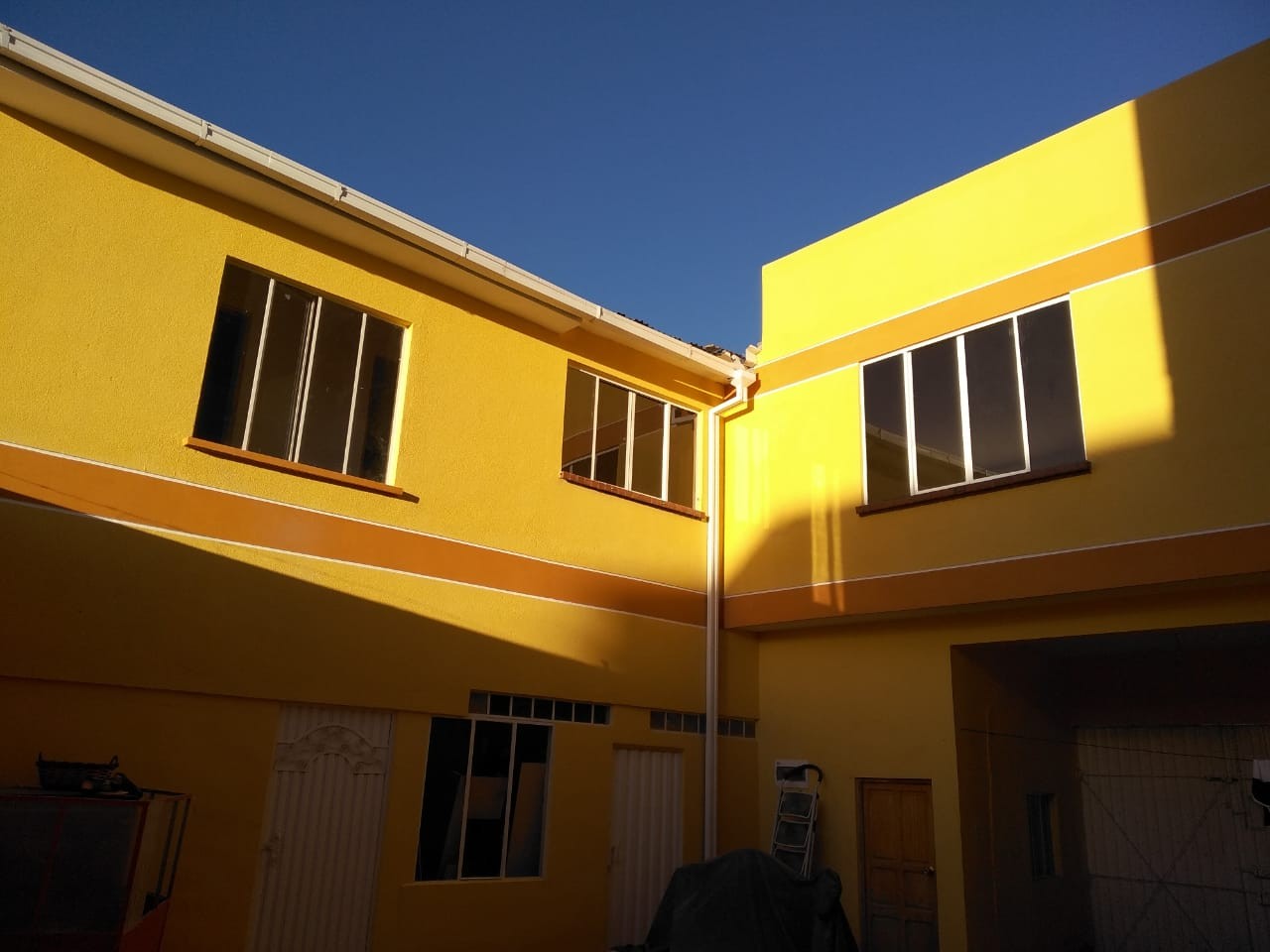 Casa en Ciudad Satélite en El Alto 7 dormitorios 4 baños 3 parqueos Foto 4