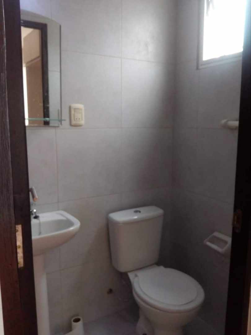 Departamento en Queru Queru en Cochabamba 1 dormitorios 1 baños  Foto 2