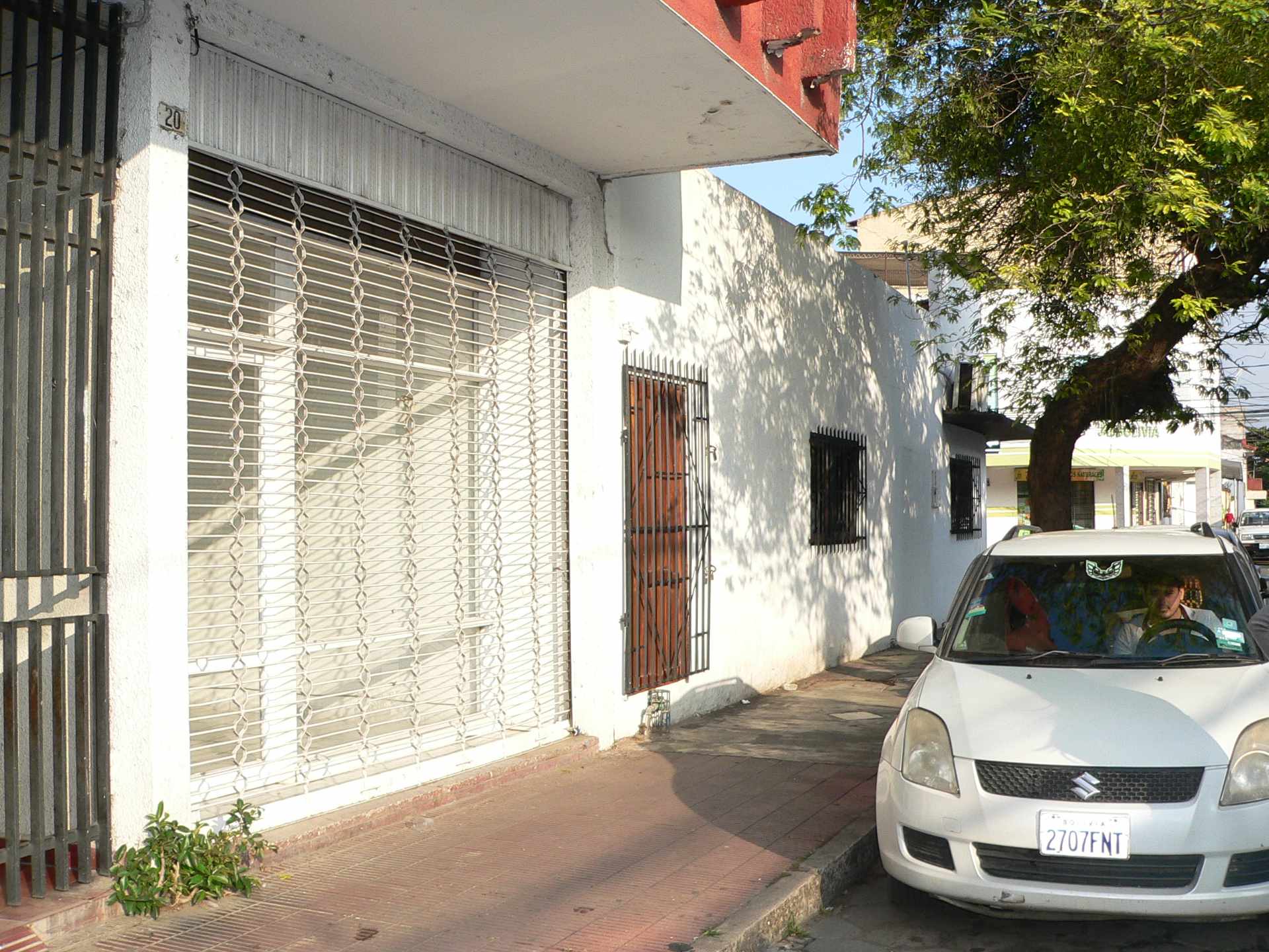 Oficina Calle Avaroa #20 Foto 3