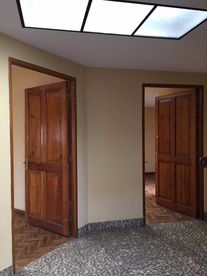 Departamento en Achachicala en La Paz 4 dormitorios 3 baños  Foto 11