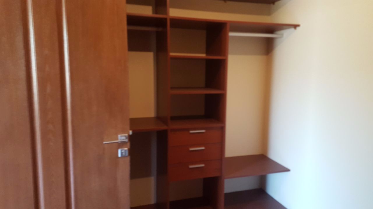 Departamento en Alalay en Cochabamba 3 dormitorios 3 baños 1 parqueos Foto 2