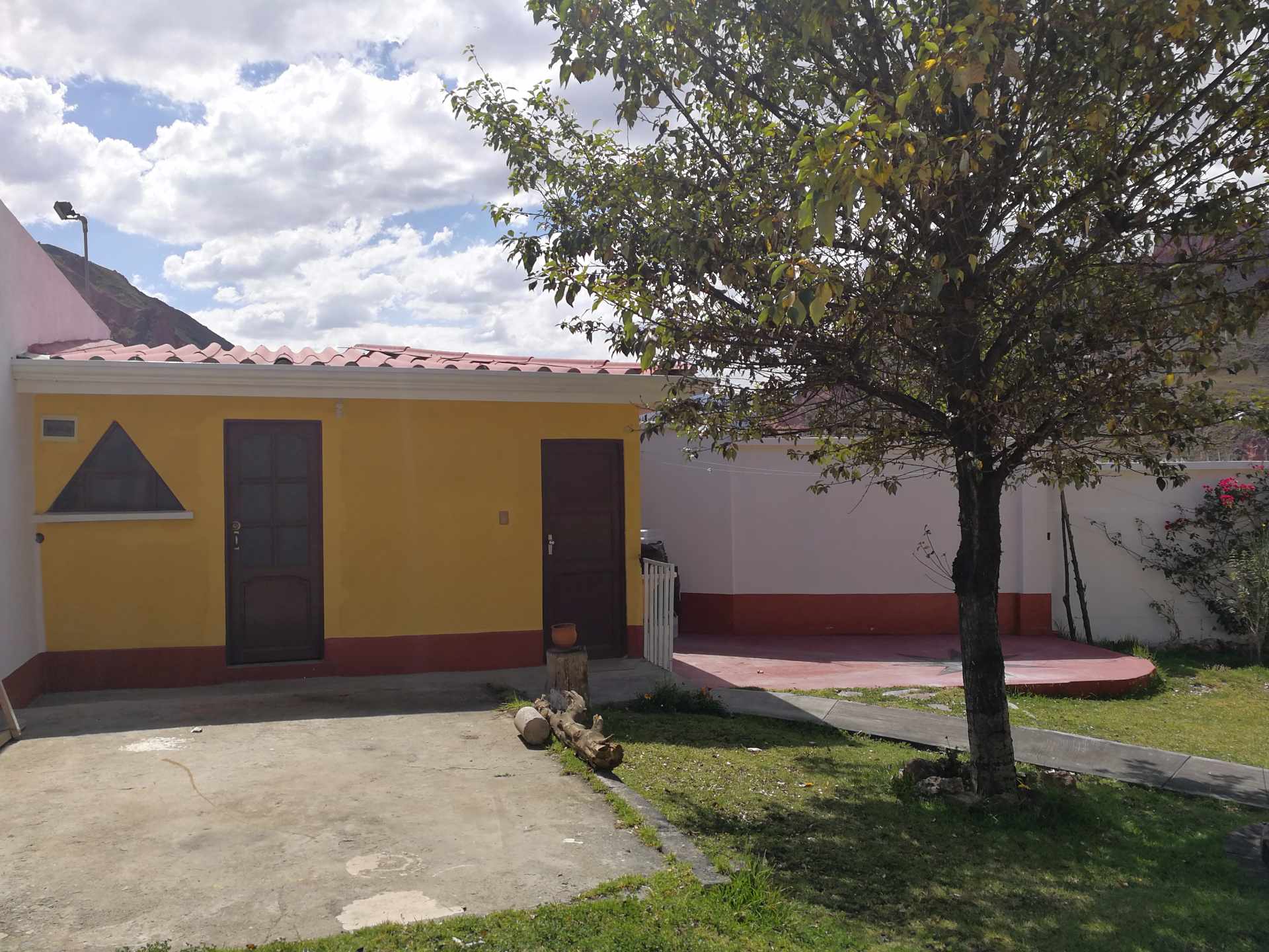 Casa MALLASILLA Av. Altamirano lado gasolinera, CASA + 2 Garzonier’s independientes. 
 Foto 17