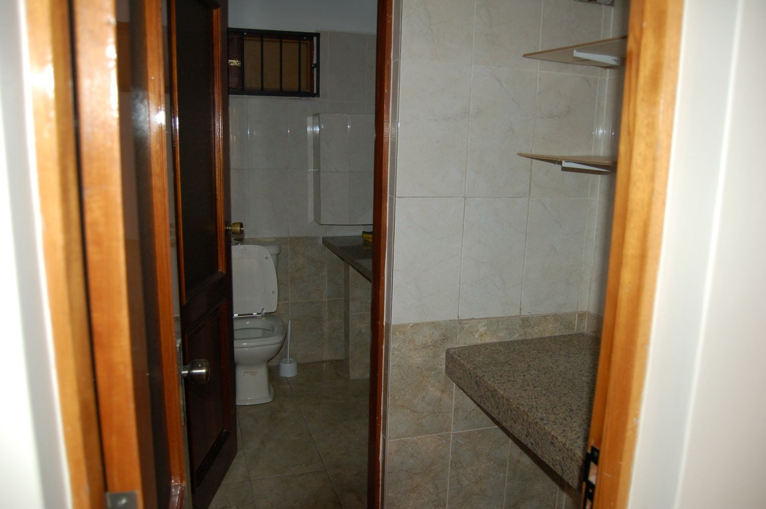 Oficina en AlquilerAv. Ayacucho 2 dormitorios 1 baños  Foto 3