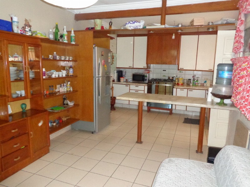 Casa en VentaAV. BENI BARRIO HAMACAS CASA EN VENTA  5 dormitorios 4 baños 2 parqueos Foto 3