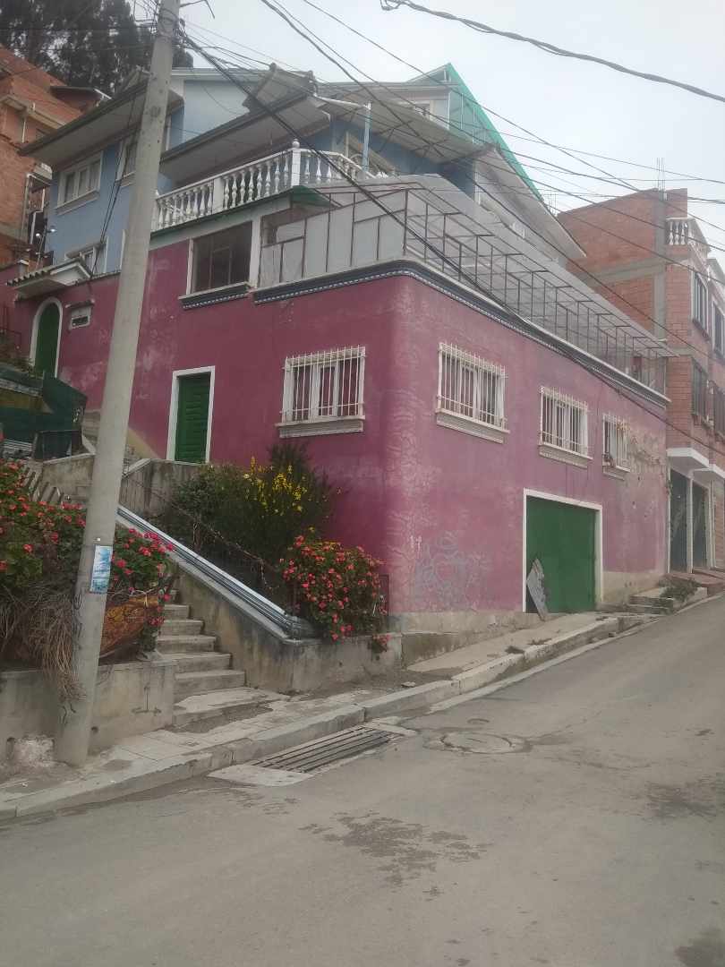 Casa en VentaZona la merced cerca al colegio la merced calle 2 Foto 1