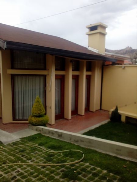 Casa en Seguencoma en La Paz 6 dormitorios 4 baños 2 parqueos Foto 21