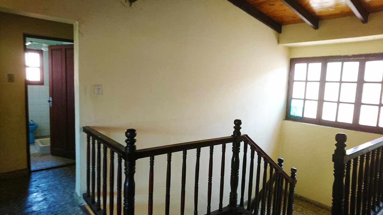 Casa en Las Panosas en Tarija 4 dormitorios 3 baños 2 parqueos Foto 14