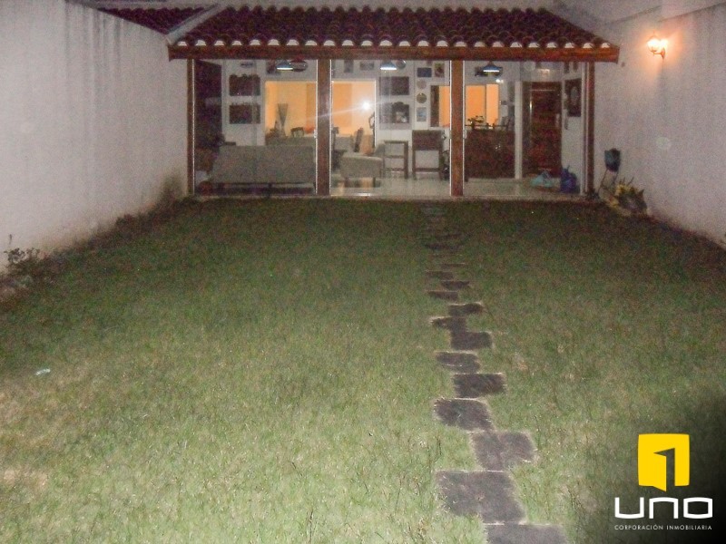 Casa en VentaZona Norte; Exclusivo Condominio 3 dormitorios 4 baños 2 parqueos Foto 22
