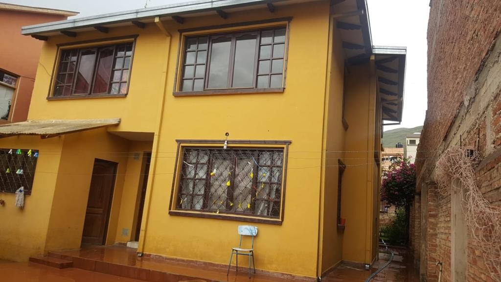 Casa PACATA ALTA PRÓXIMO COLEGIO SEÑOR DE MAYO  Foto 6