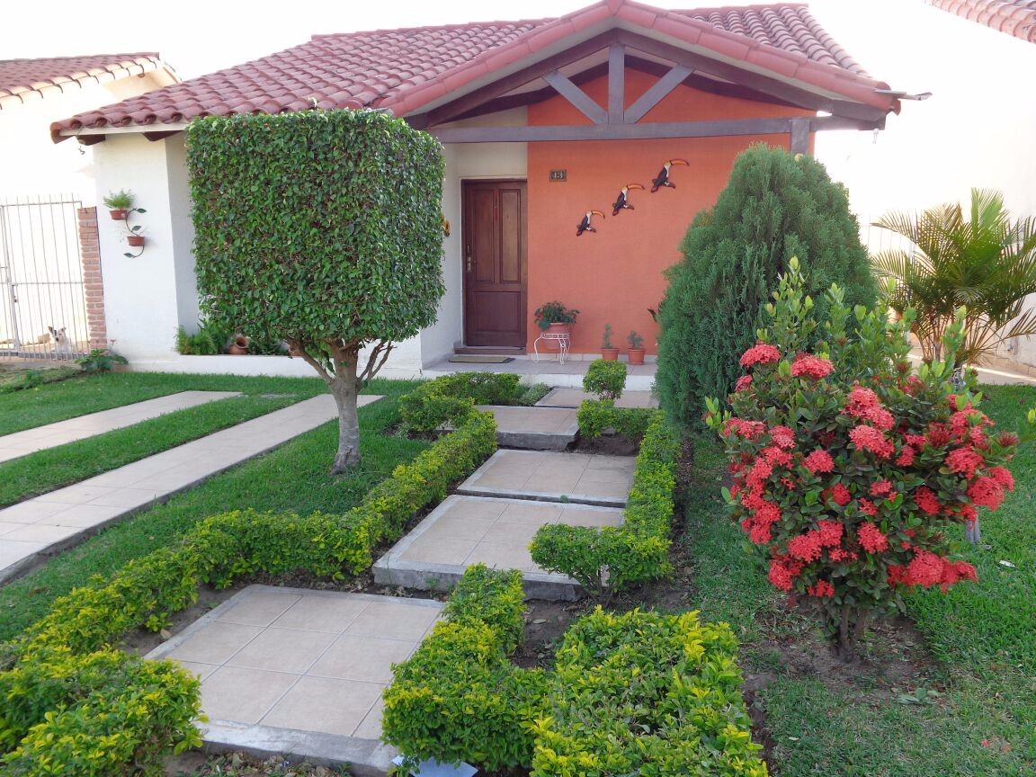 Casa en Villa 1ero de Mayo en Santa Cruz de la Sierra 3 dormitorios 2 baños 2 parqueos Foto 9