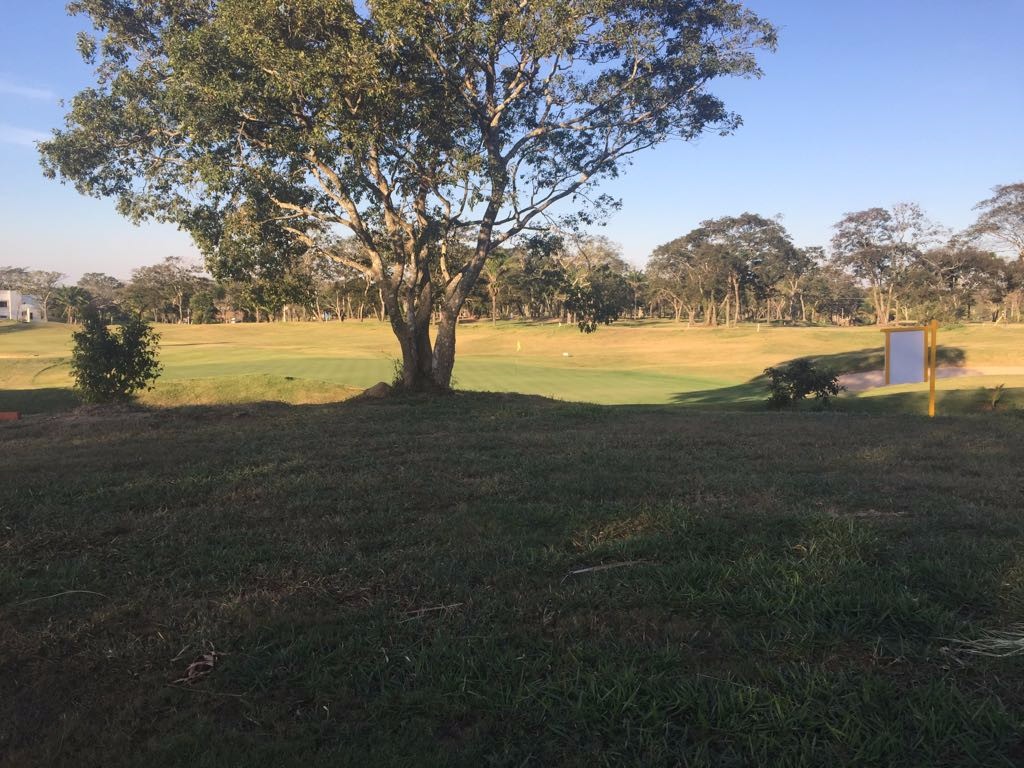 Terreno  Hermoso terreno 975m2 en el Urubo Golf frente hoyo 3 Foto 9