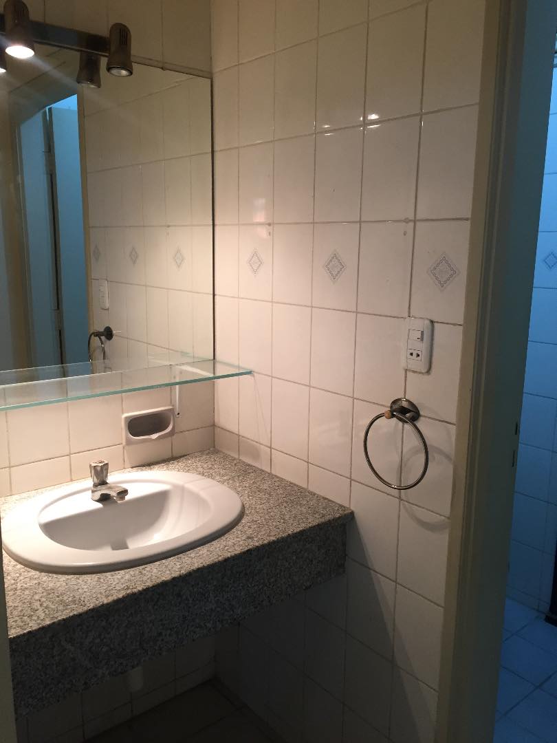 Departamento en VentaCondominio El Paraiso ,c/ Santiago Ortiz # 80 , entre 1 y 2 anillo  2 dormitorios 1 baños  Foto 2