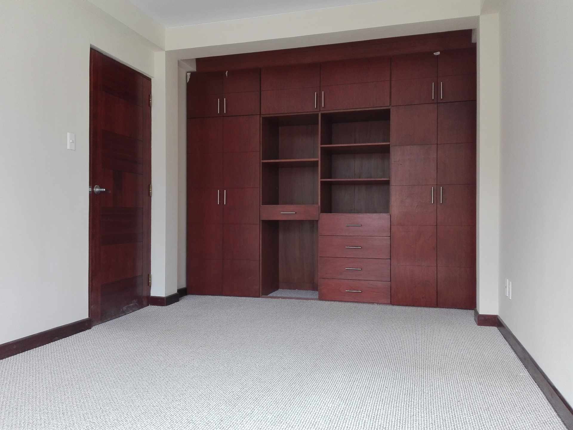 Casa en VentaCalle 2 de Febrero, entre calles 6 y 7 de Mallasa, Nro 200 3 dormitorios 4 baños 2 parqueos Foto 11