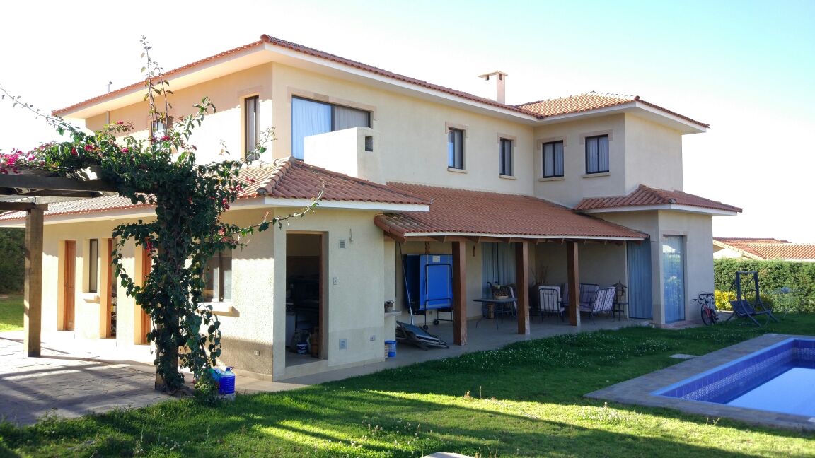 Casa en Villa Taquiña en Cochabamba 4 dormitorios 4 baños 4 parqueos Foto 5