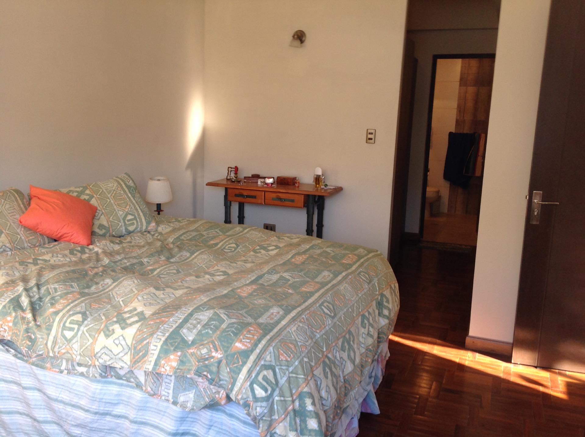 Casa en Sarco en Cochabamba 5 dormitorios 5 baños 2 parqueos Foto 11