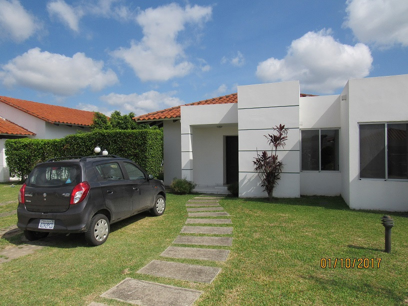 Casa Casa en venta en el Urubo. Santa Cruz de la Colina  Foto 1