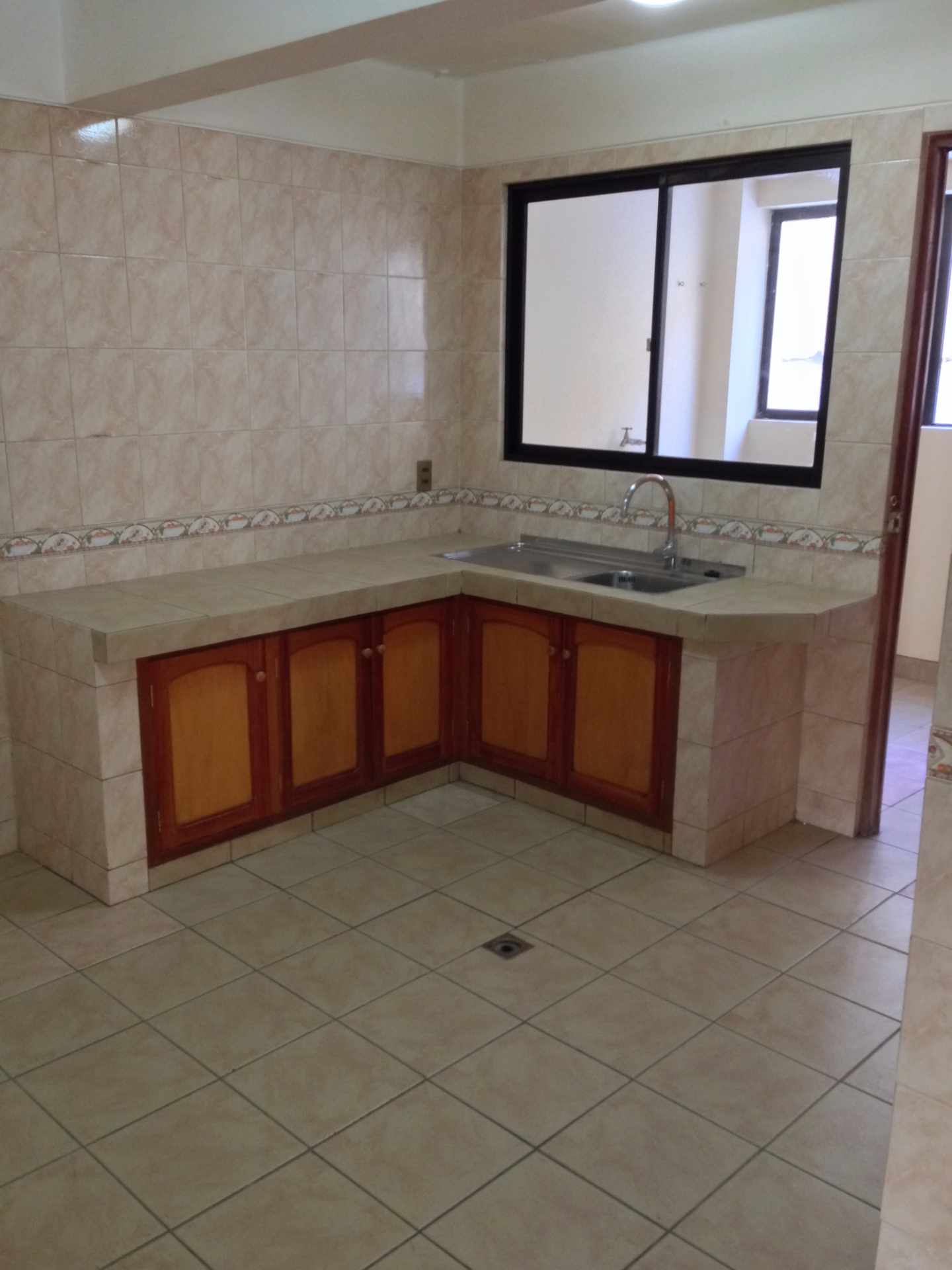 En Alquiler a $us 530 Foto 10