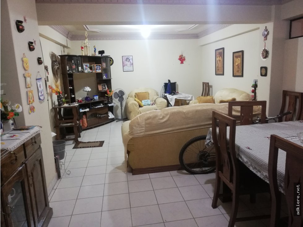 Departamento en Venta$us85.000 VENTA DEPARTAMENTO MERCADO CALATAYUD 3 dormitorios 2 baños  Foto 9